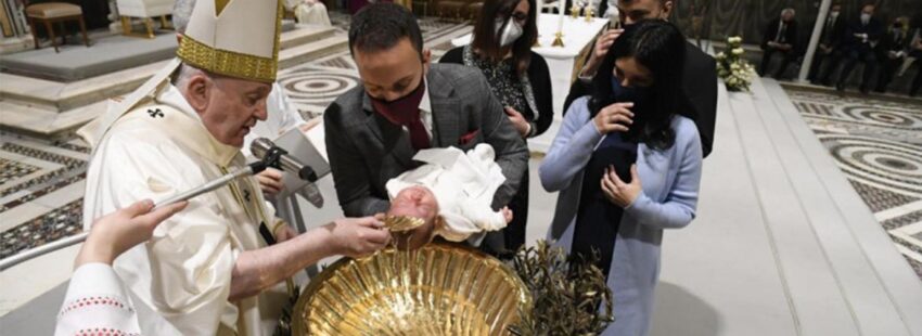 Una diócesis de Arizona invalida miles de bautizos de un párroco ‘demasiado creativo’