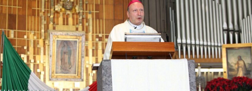 El nuncio apostólico Franco Coppola dice adiós a México