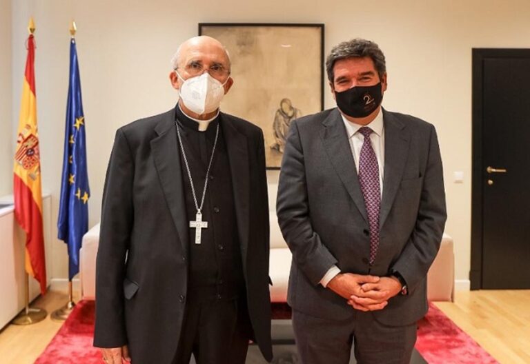 San’t Egidio ve los corredores humanitarios “más cerca” tras reunirse con el ministro