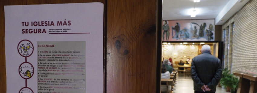 ¿Vía libre a los antivacunas en misa?