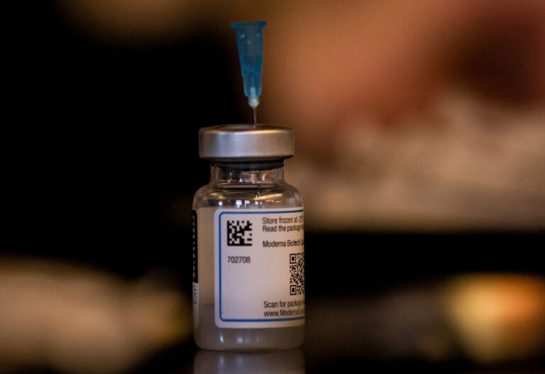 Vacunarse del negacionismo eclesial