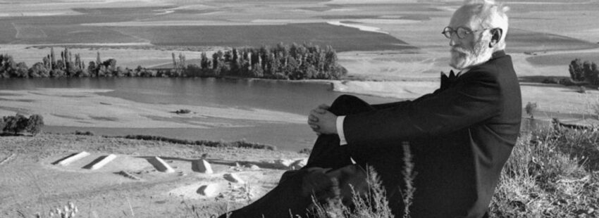 Unamuno, último doctor Honoris Causa de la Universidad de Salamanca, aprobó el primero… a santa