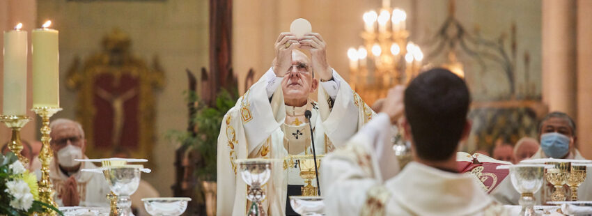 El Papa agradece a Osoro su esfuerzo por “hacer crecer a la Iglesia”