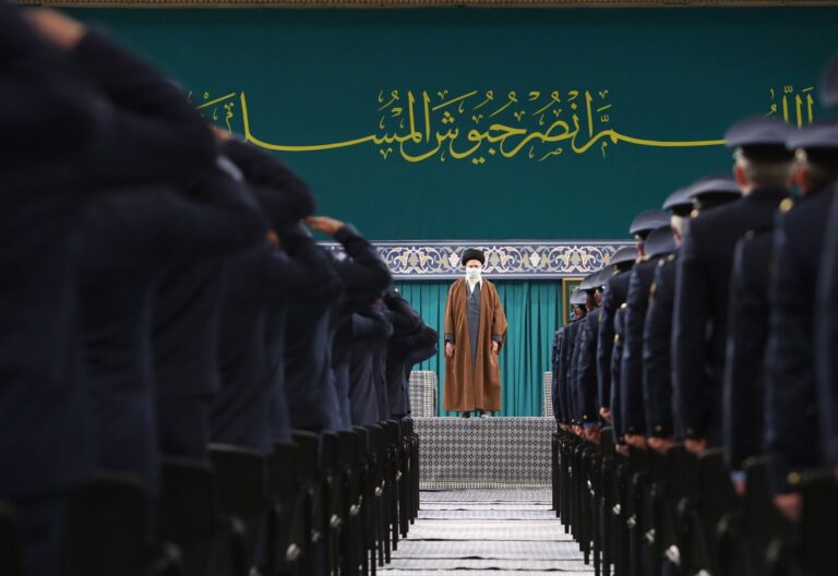 Irán celebra el aniversario de la Revolución Islámica