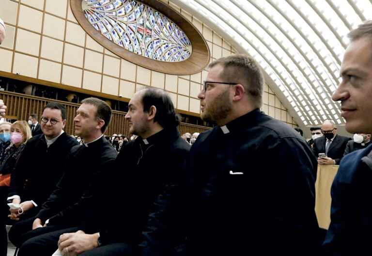 Las lagunas del celibato