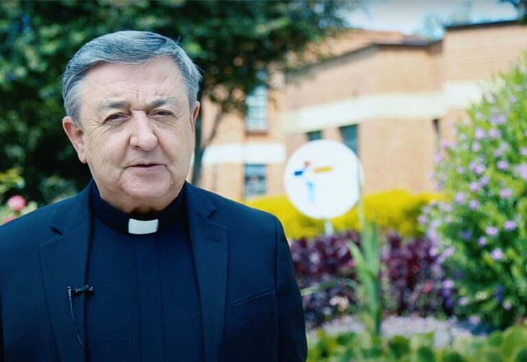 El secretario general de la Comisión de Conciliación Nacional