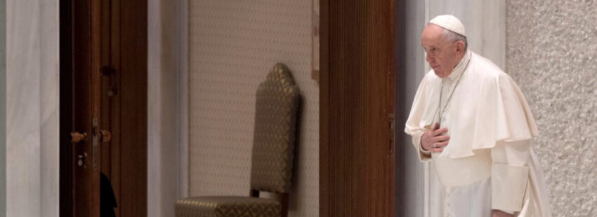 El Papa llama al presidente de Ucrania: “Siento un profundo dolor”