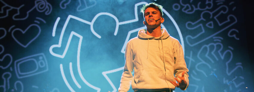 El héroe del monopatín, a escena