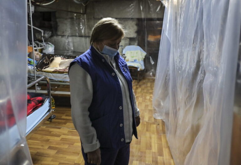 Kirill reconstruye hospitales en Siria mientras justifica que Putin los destruya en Ucrania