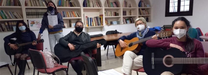 El 8-M de las religiosas de María Inmaculada: formación para más de 1.000 mujeres solo en