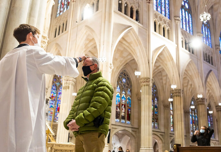 Dos tercios de los católicos estadounidenses, contra la ilegalización del aborto