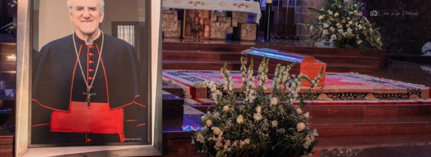 Los restos del cardenal mexicano Javier Lozano Barragán ya descansan en su querida Zamora