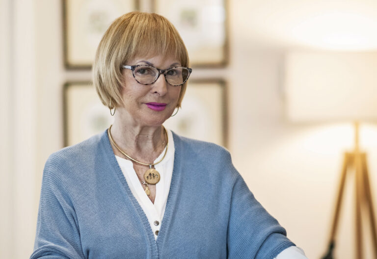 Jone Echarri, la fisioterapeuta española de los tres papas