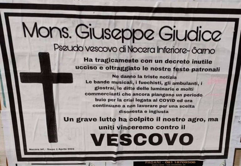 Esquela protesta obispo Italia