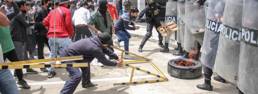 Las portestas en Perú por el alto costo de alimentos y combustibles