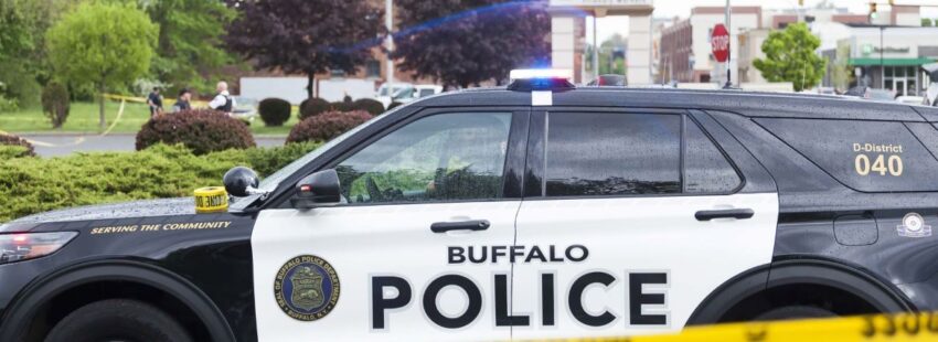Los obispos de Estados Unidos se pronuncian ante los hechos de violencia en Buffalo y Laguna Woods