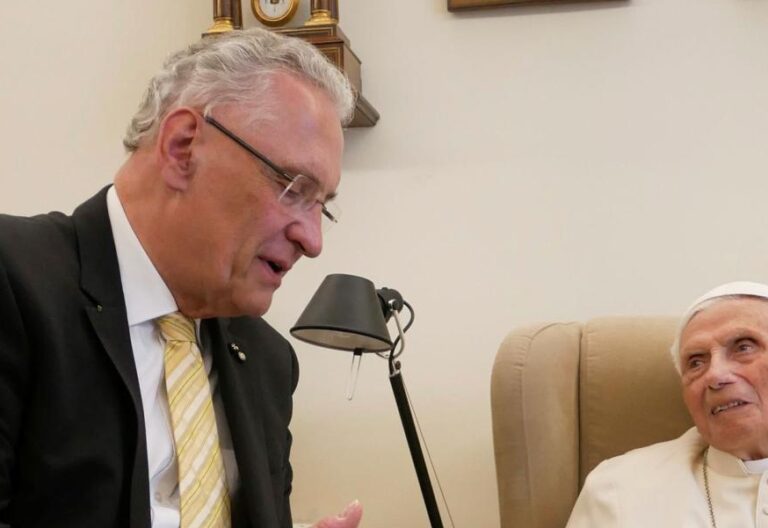 Benedicto XVI sobre la guerra de Ucrania: “Solo desde la cohesión podemos prevenir una