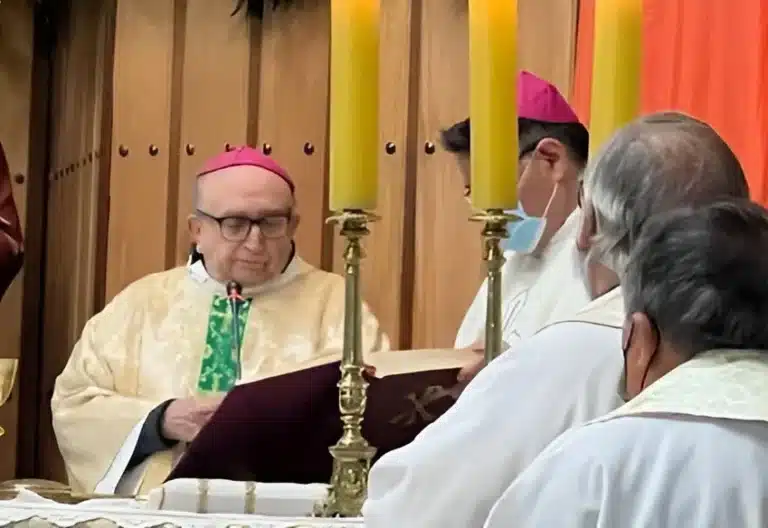 Chile: celebran 50 años de episcopado del obispo Ysern