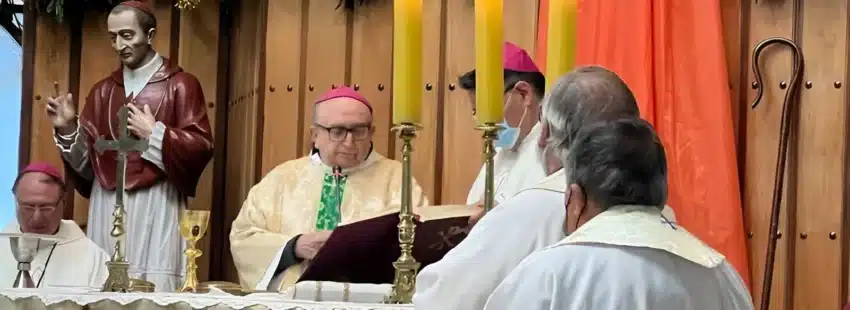 Chile: celebran 50 años de episcopado del obispo Ysern
