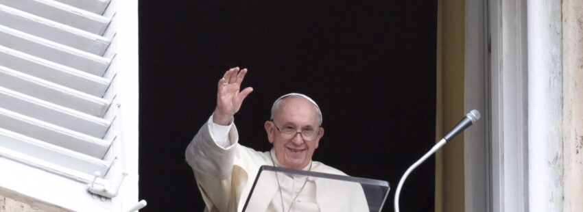 El Papa en el Regina Coeli: “El verdadero amor no es posesivo”