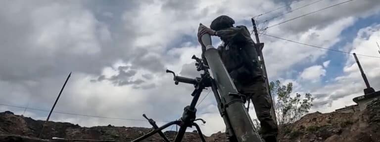 Un soldado en la guerra de Ucrania