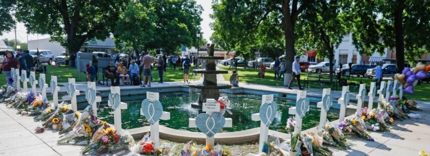 El cardenal Cupich, tras la masacre de Texas: “La Segunda Enmienda no bajó del Sinaí”