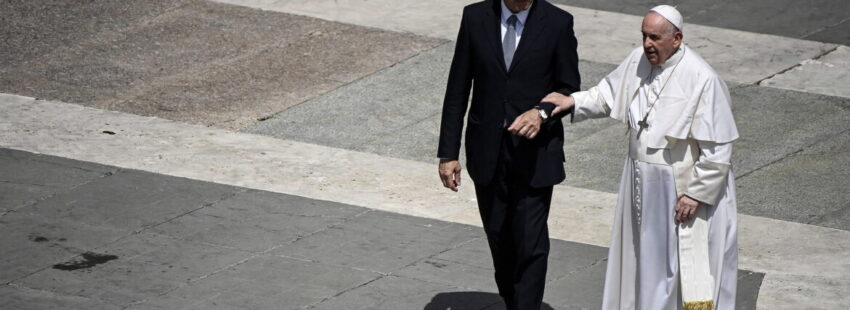 Francisco: Dos horas diarias de rehabilitación para activar su rodilla