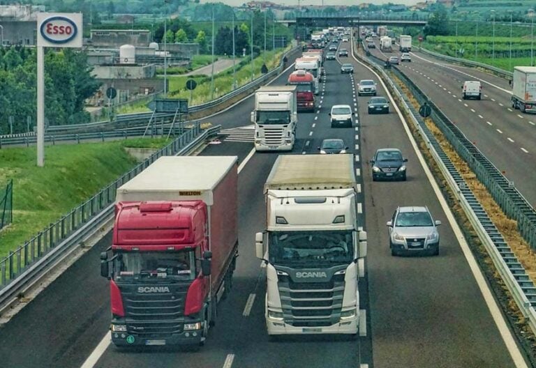 Los obispos piden prudencia al volante: “El tiempo de llegada nunca justifica poner en riesgo la