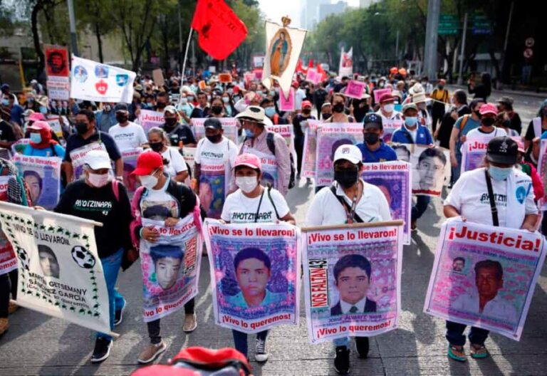 manifestación por desapariciones en México