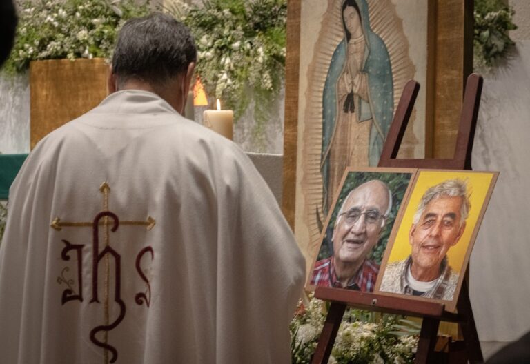 misa sacerdotes jesuitas asesinados