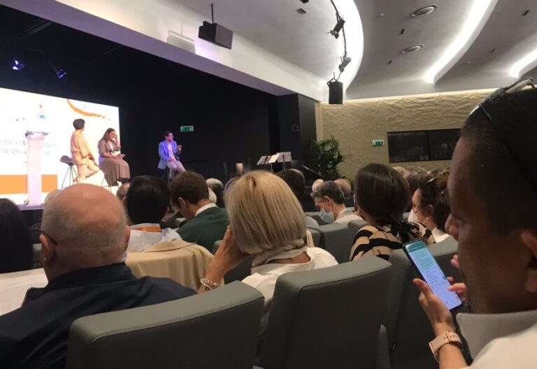 La consulta sinodal española, sin tabúes: menos clericalismo, misas vivas, acogida a divorciados