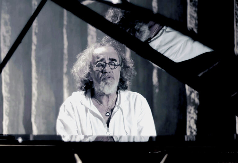 El compositor y músico gallego Teo Cardalda