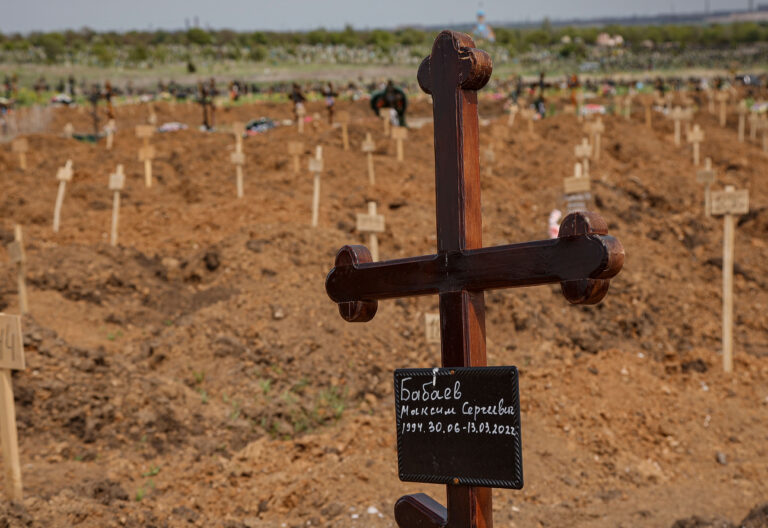 Francisco lamenta que la invasión rusa a Ucrania pudo ser “provocada” por el expansionismo de