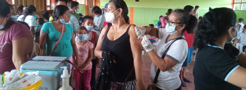 Jornada de vacunación Cáritas del Perú