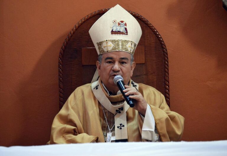 arzobispo Carlos Garfias Merlos