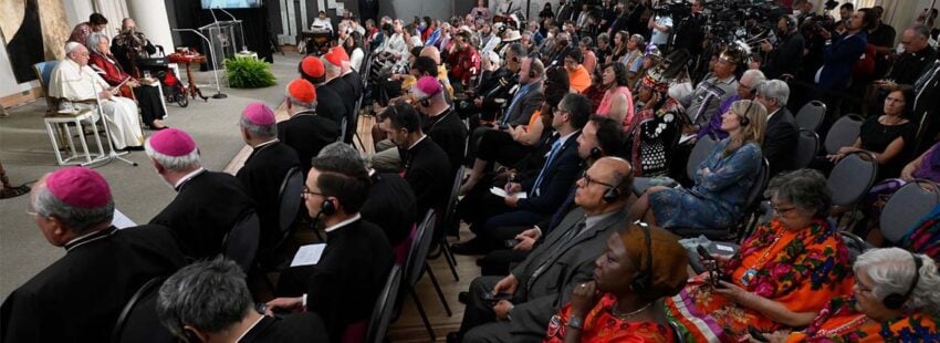 Los obispos de Canadá preparan un nuevo plan de acción con los indígenas tras la visita del Papa