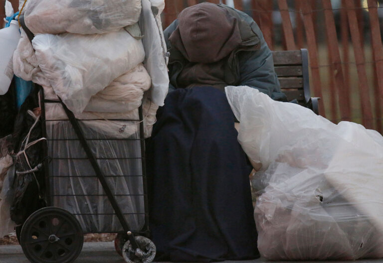 Empacharse del tener