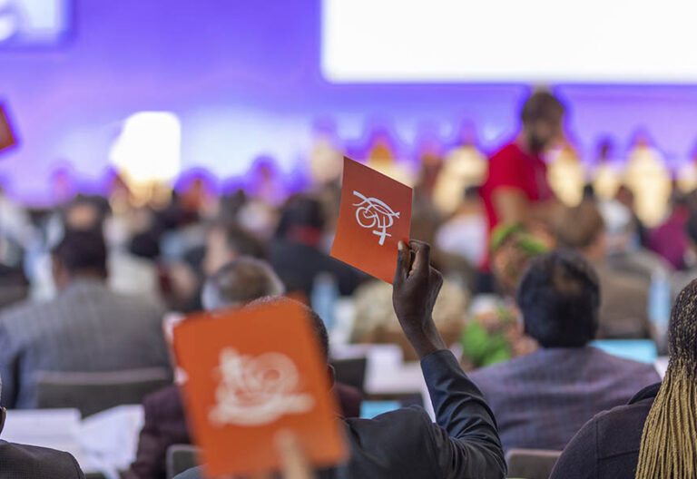 Las Iglesias ortodoxas ucranianas y rusa, cara a cara en el Consejo Mundial de Iglesias