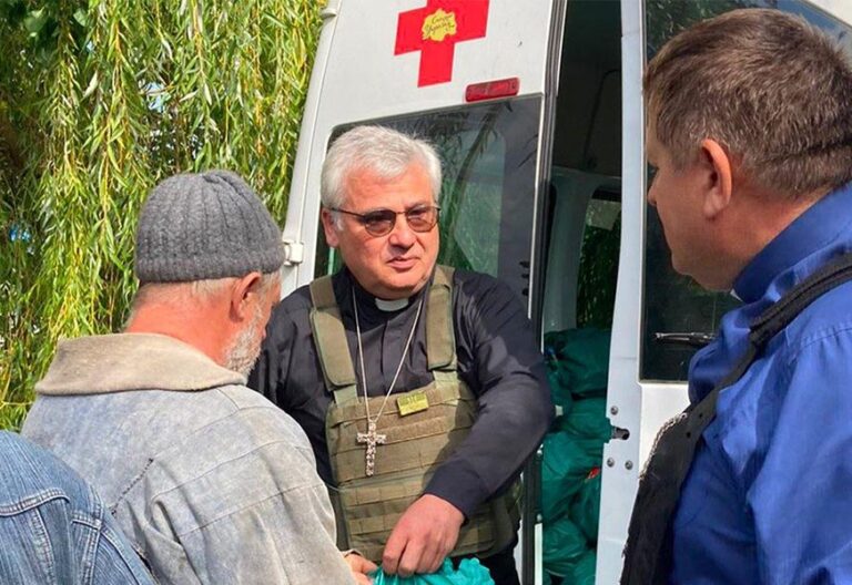 Francisco envía esta Navidad al cardenal Krajewski a Tierra Santa