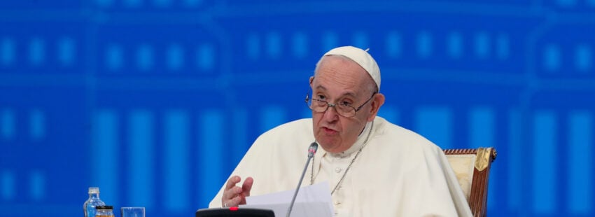 El papa Francisco en el Congreso de las Religiones en Kazajistán