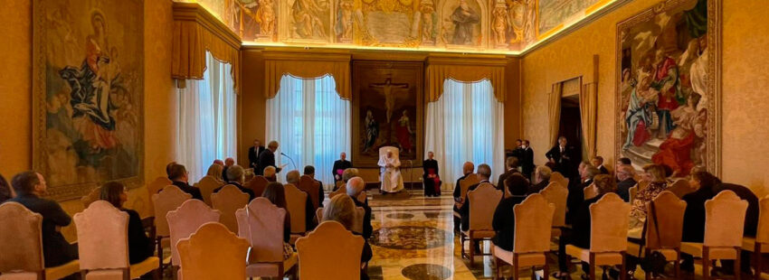 El papa Francisco, en audiencia con Cáritas Española