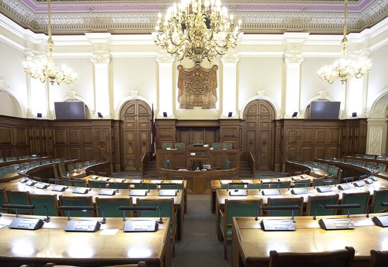 Letonia también quiere separarse de la Iglesia ortodoxa de Kirill