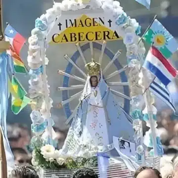 Miles de jóvenes caminarán hacia la casa de la Virgen de Luján