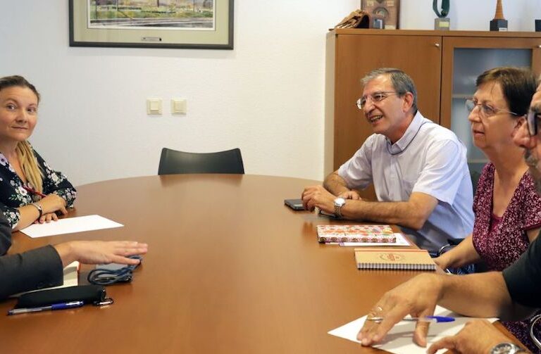 La HOAC y CCOO coinciden: “Las respuestas del Gobierno a esta nueva realidad son insuficientes”