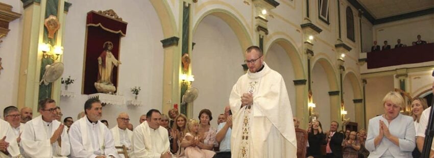 ¡El nuevo sacerdote ordenado en Murcia es ucraniano!