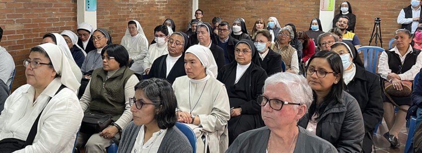 Presentación del libro de la CLAR en Bogotá