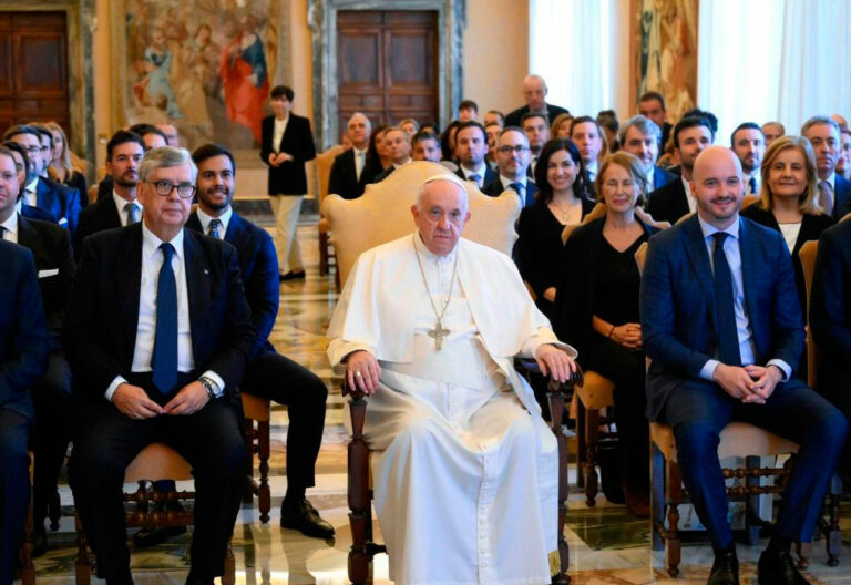 El papa Francisco en una audiencia con empresarios españoles
