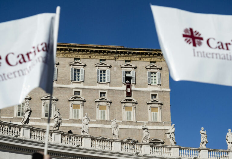 Caritas Internationalis inicia el 11 de mayo su refundación después de que el Papa cesara a toda