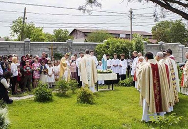 La primera catedral católica de Kirguistán se inaugurará en 2025