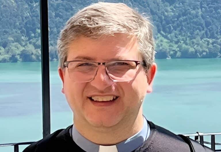 Ricardo Cámpoli: “Zatti nos ayuda a meter las manos en el barro”